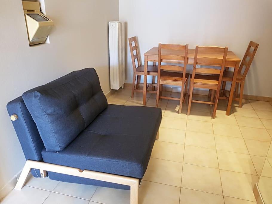 Athens Campus Renovated Studio Apartment @ Ilisia Esterno foto